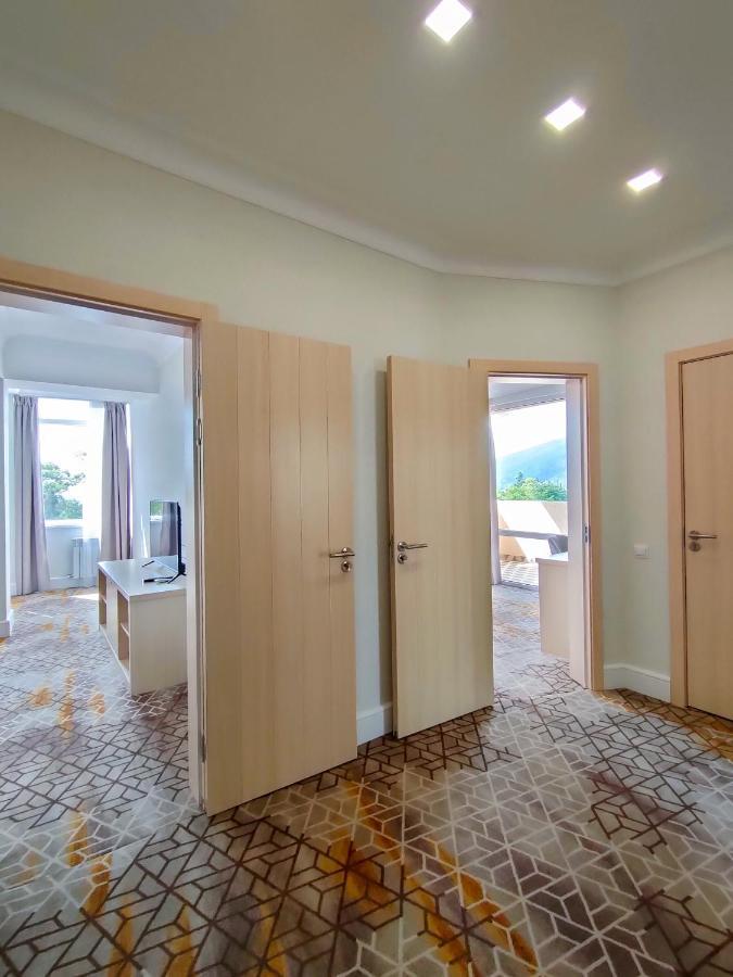 Hotel Citrus Gagra Esterno foto
